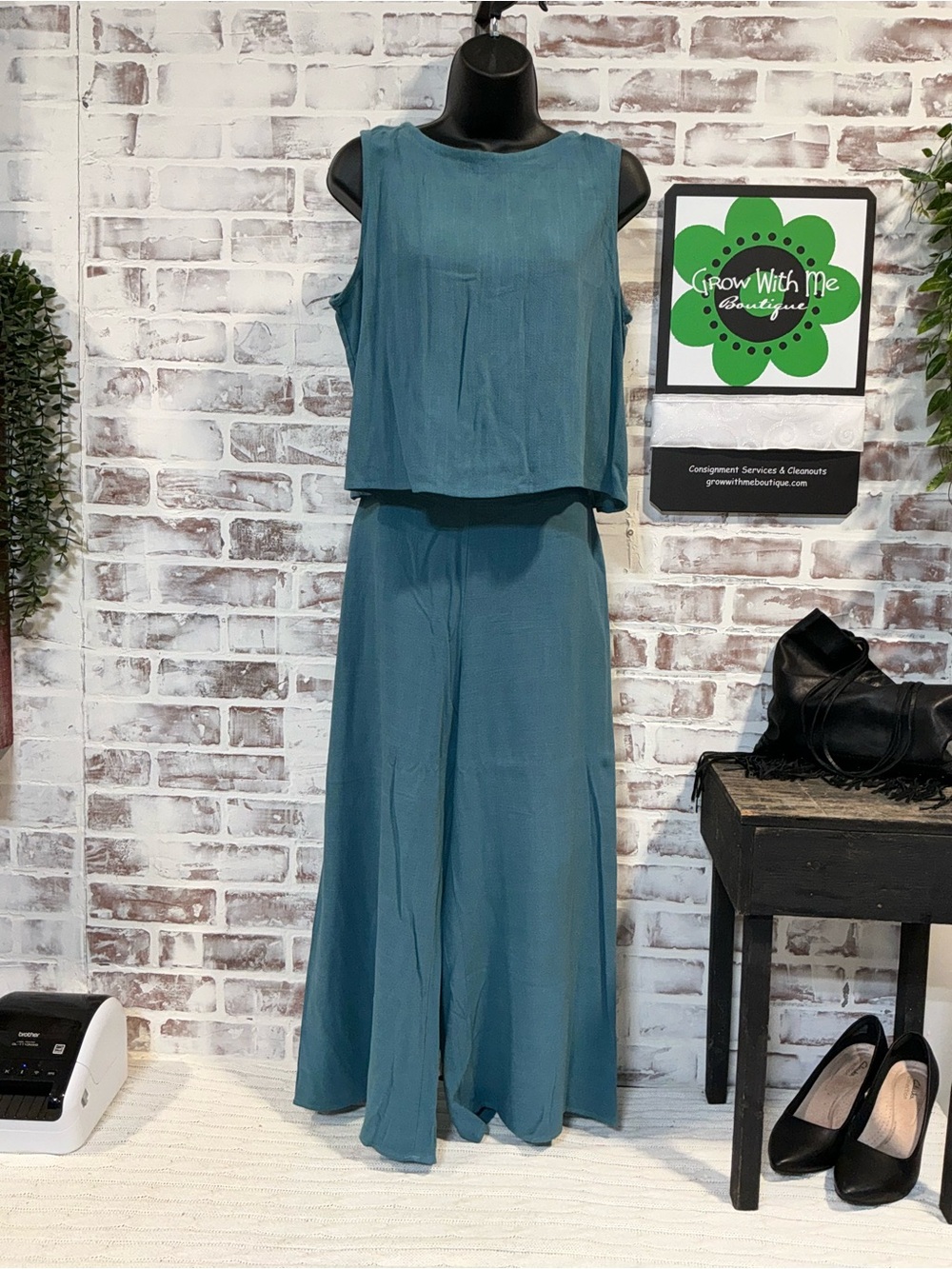 Teal Sleeveless Wide-Leg 2 piece capri Jumpsuit